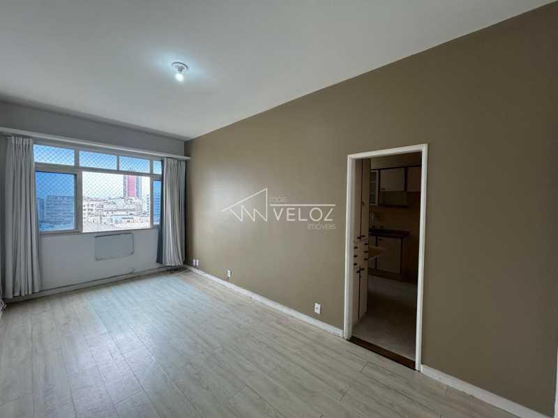 Apartamento à venda com 1 quarto, 55m² - Foto 1