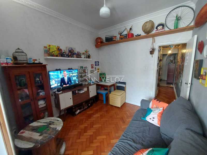 Kitnet e Studio à venda com 1 quarto, 37m² - Foto 4