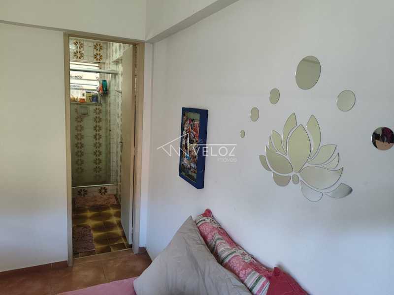 Apartamento à venda com 1 quarto, 40m² - Foto 10