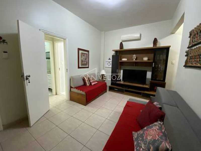 Apartamento à venda com 1 quarto, 48m² - Foto 1