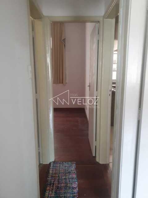 Apartamento à venda com 2 quartos, 70m² - Foto 8