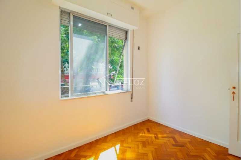 Apartamento à venda com 3 quartos, 91m² - Foto 9