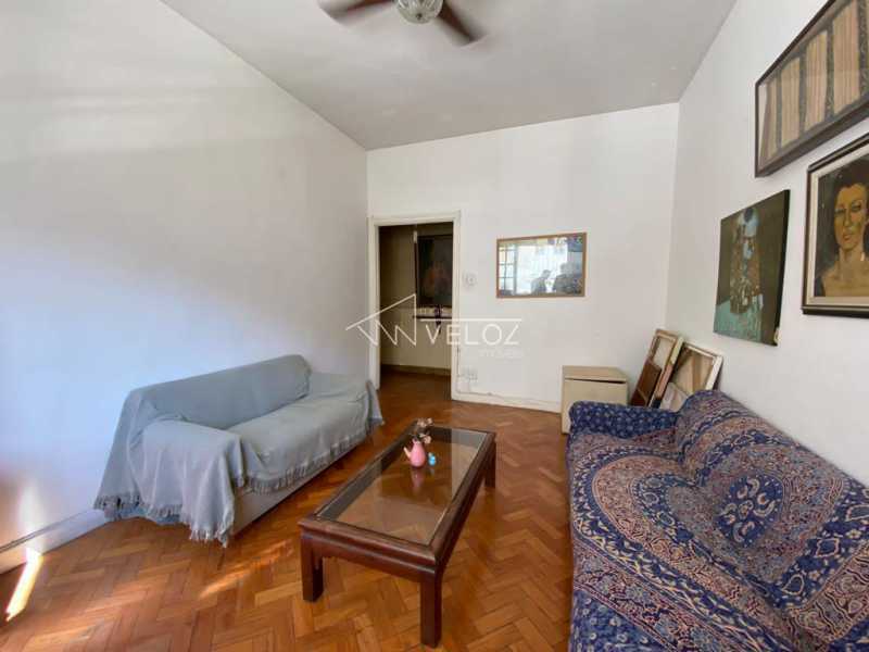 Apartamento à venda com 3 quartos, 90m² - Foto 3