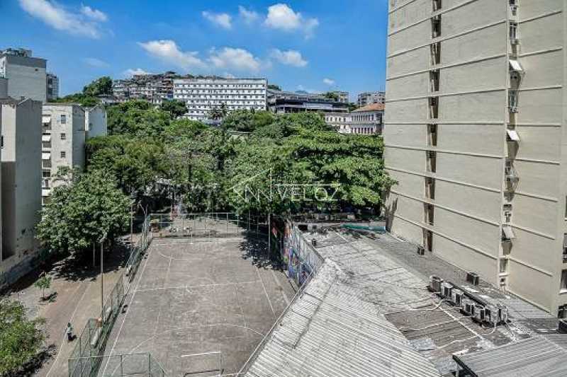 Apartamento à venda com 3 quartos, 127m² - Foto 3