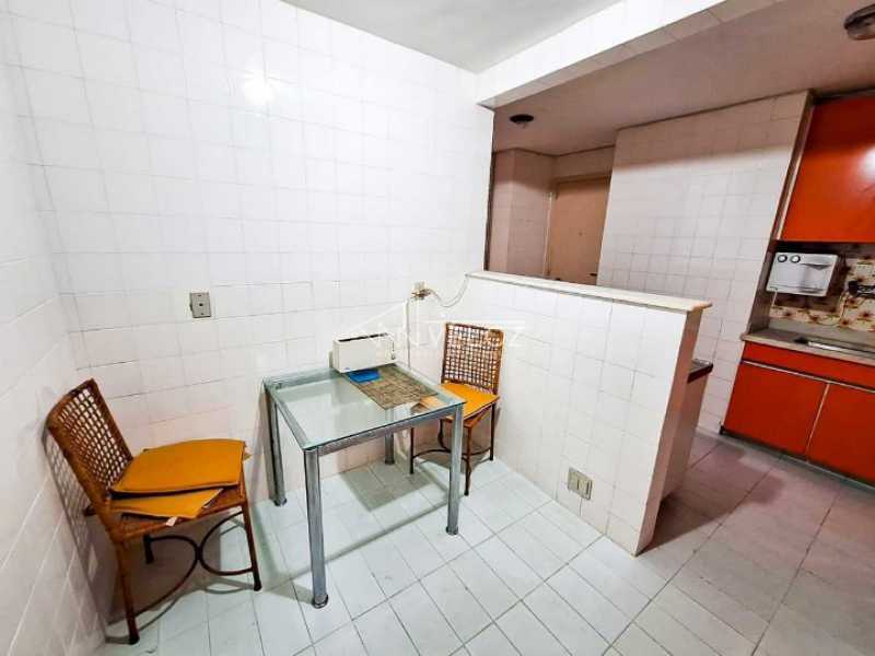 Apartamento à venda com 3 quartos, 130m² - Foto 7