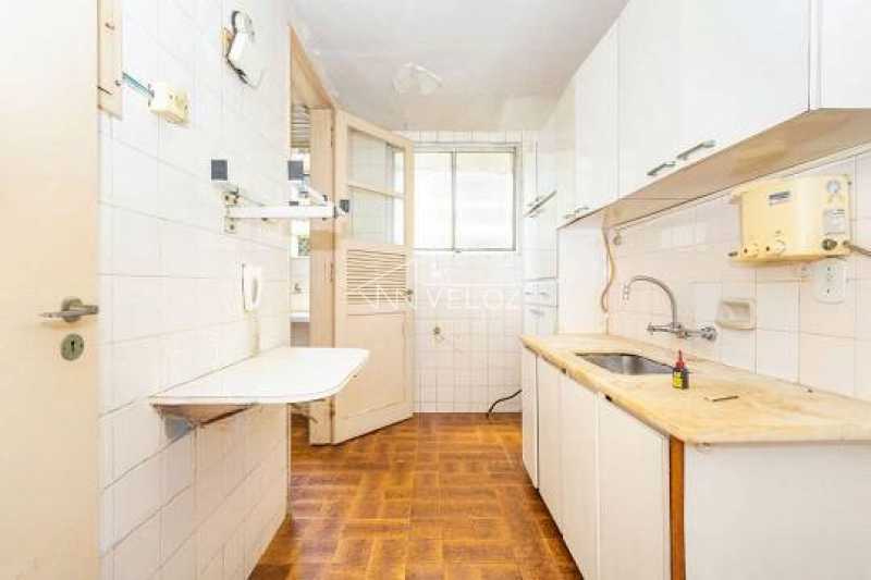 Apartamento à venda com 3 quartos, 104m² - Foto 18