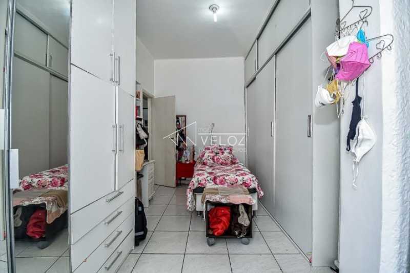 Apartamento à venda com 2 quartos, 67m² - Foto 15