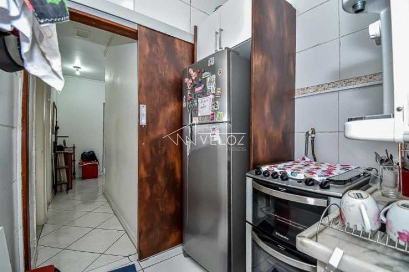 Apartamento à venda com 2 quartos, 67m² - Foto 18