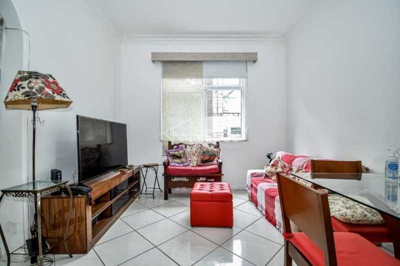 Apartamento à venda com 2 quartos, 67m² - Foto 1