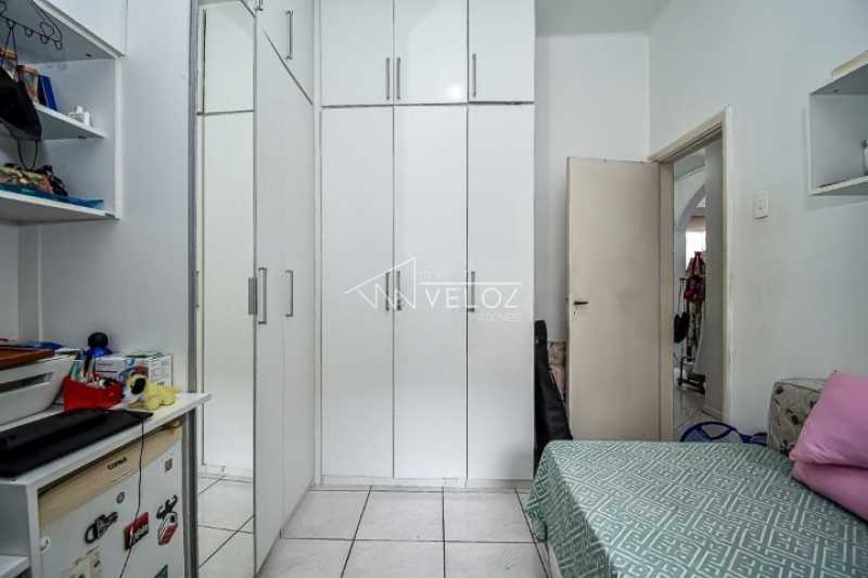 Apartamento à venda com 2 quartos, 67m² - Foto 10