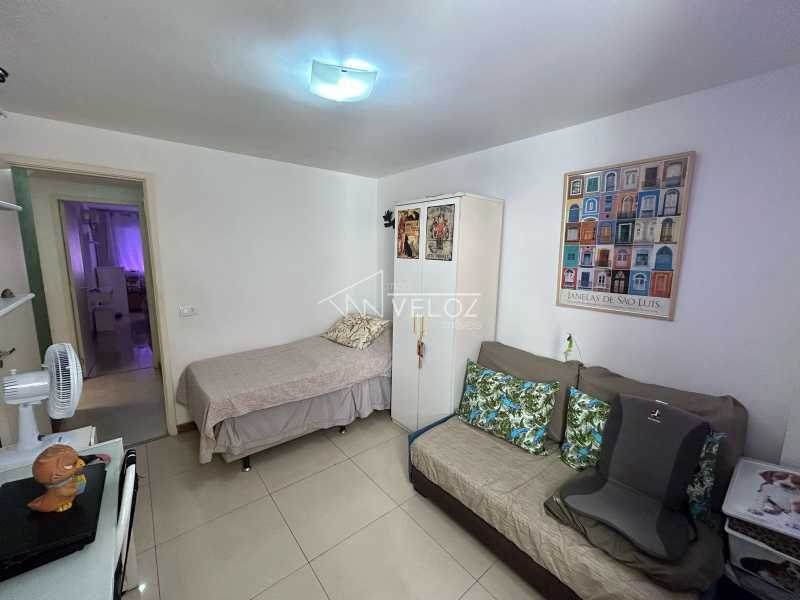 Apartamento à venda com 2 quartos, 71m² - Foto 10