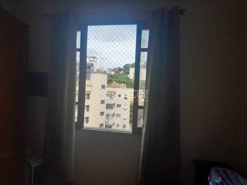 Apartamento à venda com 2 quartos, 84m² - Foto 14