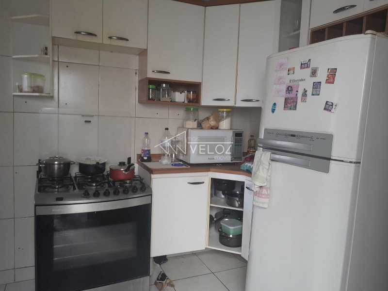 Apartamento à venda com 2 quartos, 84m² - Foto 15