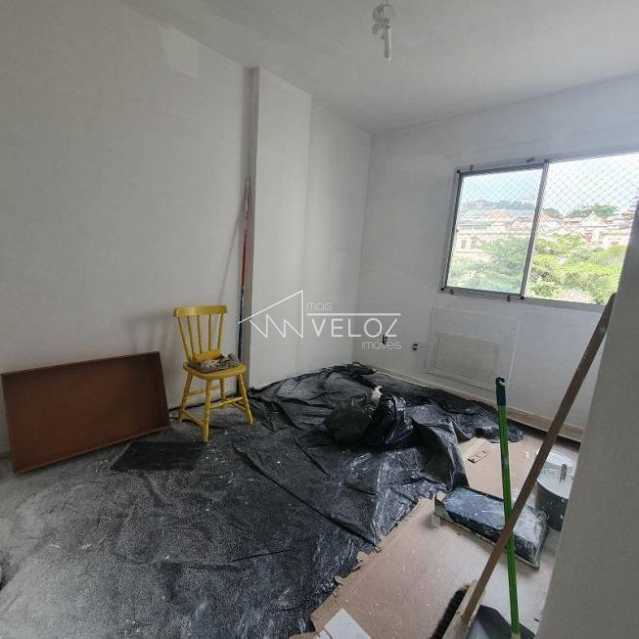 Apartamento à venda com 2 quartos, 70m² - Foto 17