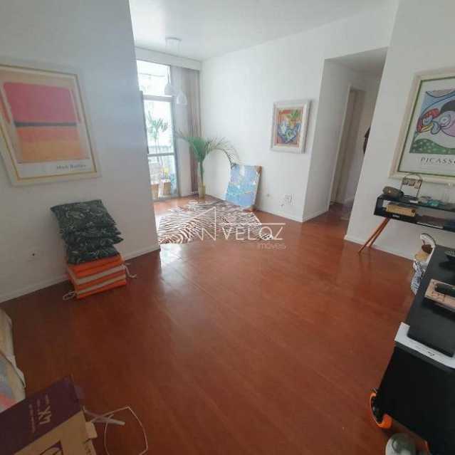 Apartamento à venda com 2 quartos, 70m² - Foto 18