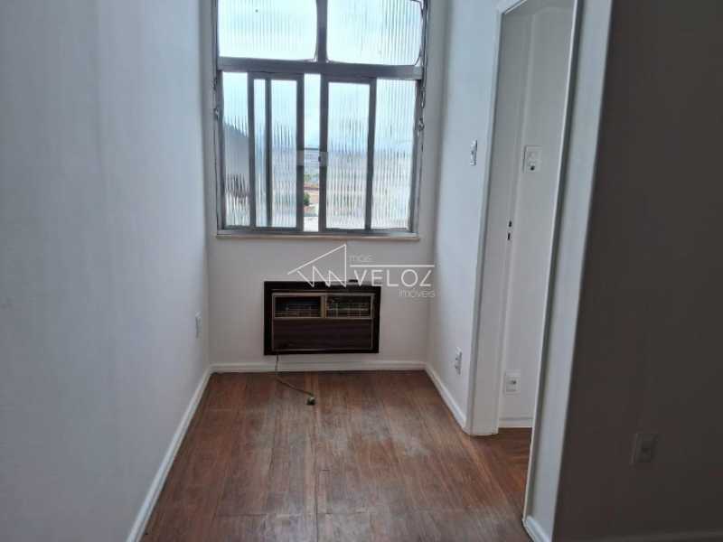 Apartamento à venda com 1 quarto, 34m² - Foto 3