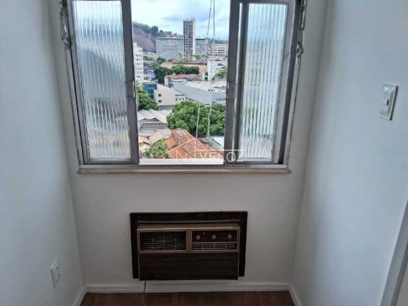 Apartamento à venda com 1 quarto, 34m² - Foto 4