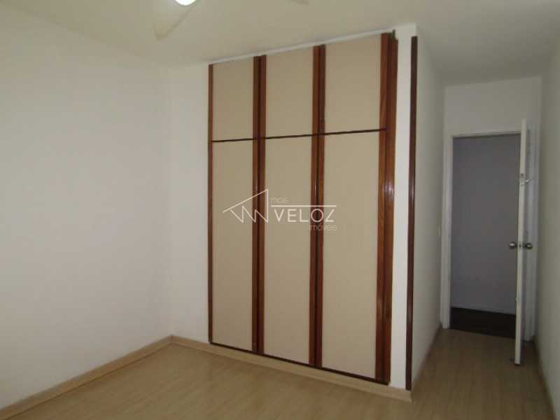 Apartamento à venda com 4 quartos, 161m² - Foto 13