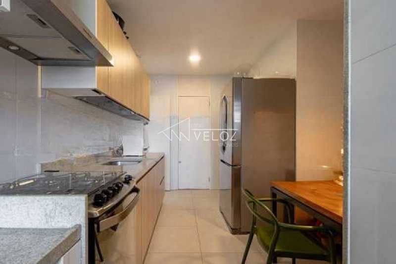 Apartamento à venda com 2 quartos, 70m² - Foto 8