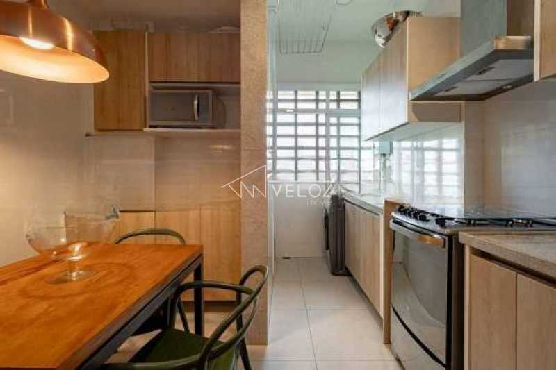 Apartamento à venda com 2 quartos, 70m² - Foto 11