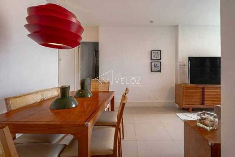 Apartamento à venda com 2 quartos, 70m² - Foto 24