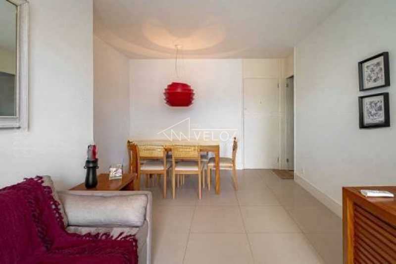 Apartamento à venda com 2 quartos, 70m² - Foto 6