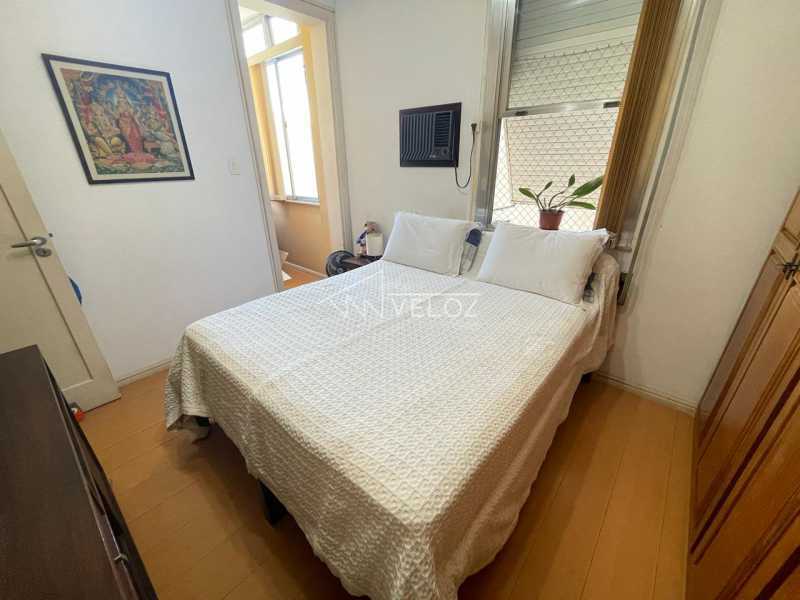 Apartamento à venda com 2 quartos, 87m² - Foto 17