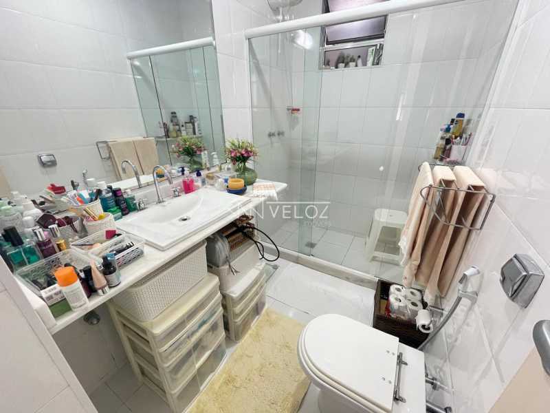 Apartamento à venda com 2 quartos, 87m² - Foto 23