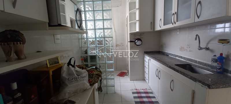 Apartamento à venda com 2 quartos, 26m² - Foto 8