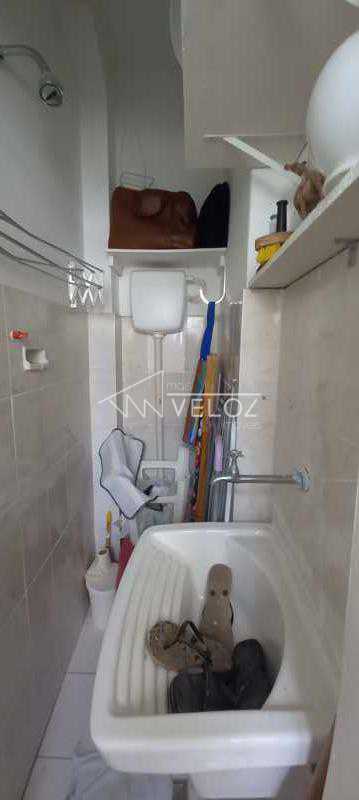 Apartamento à venda com 2 quartos, 26m² - Foto 11