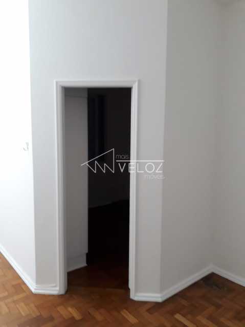 Apartamento à venda com 1 quarto, 31m² - Foto 3