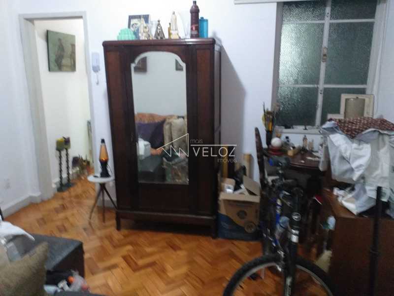 Apartamento à venda com 1 quarto, 44m² - Foto 1