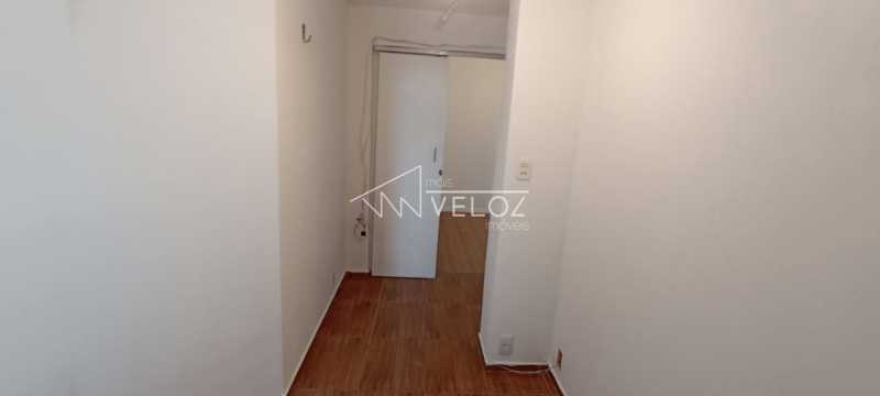 Apartamento à venda com 2 quartos, 76m² - Foto 17