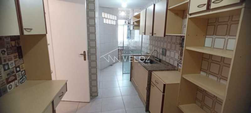 Apartamento à venda com 2 quartos, 76m² - Foto 19