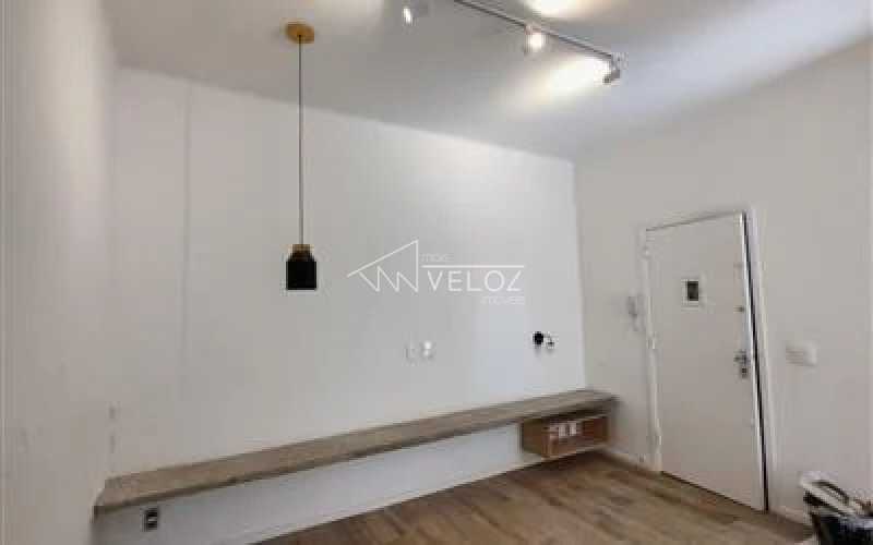 Apartamento à venda com 1 quarto, 60m² - Foto 1