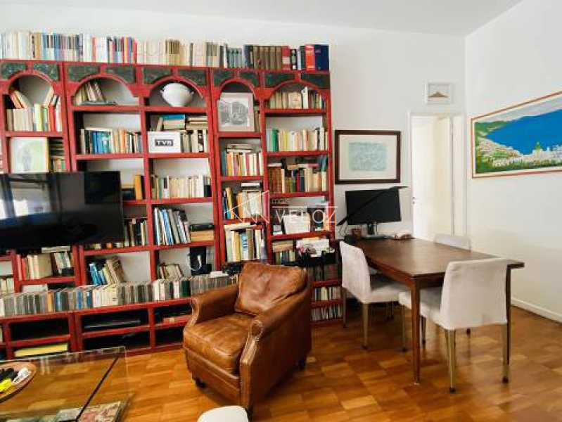 Cobertura à venda com 2 quartos, 66m² - Foto 1