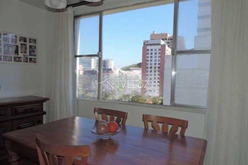 Apartamento à venda com 2 quartos, 80m² - Foto 3