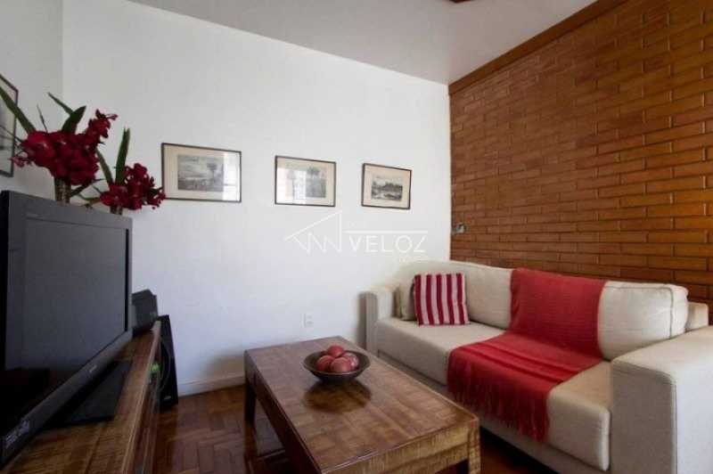 Apartamento à venda com 2 quartos, 80m² - Foto 4