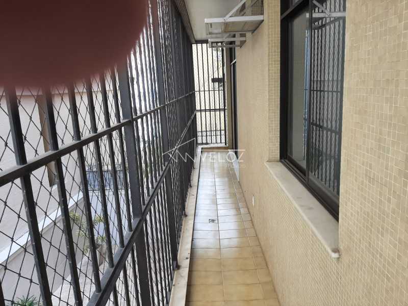 Apartamento à venda com 3 quartos, 117m² - Foto 6