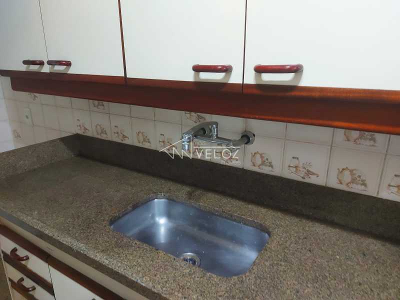 Apartamento à venda com 3 quartos, 117m² - Foto 12