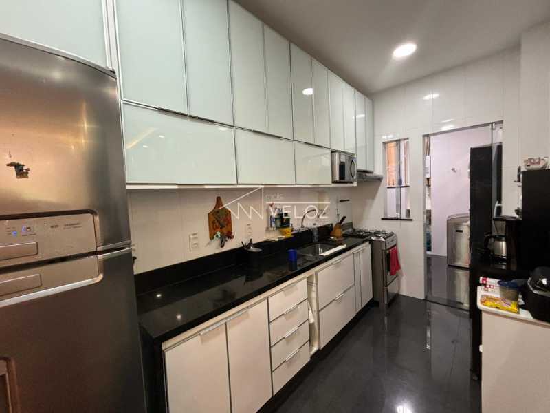 Apartamento à venda com 2 quartos, 63m² - Foto 21