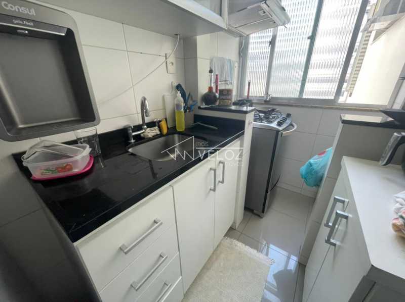 Apartamento à venda com 1 quarto, 41m² - Foto 5