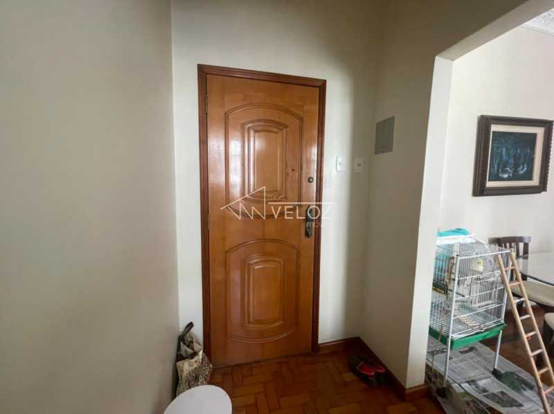 Apartamento à venda com 1 quarto, 41m² - Foto 4