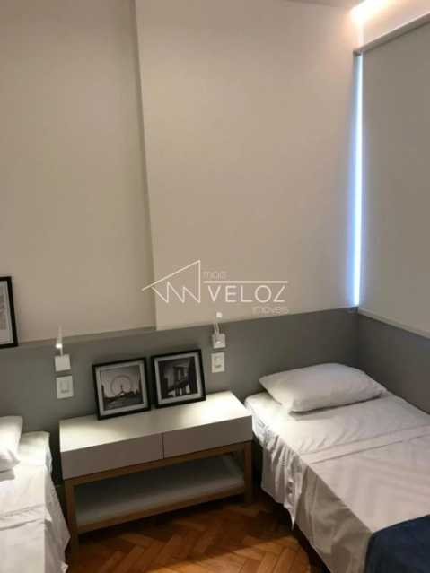 Apartamento à venda com 2 quartos, 78m² - Foto 2