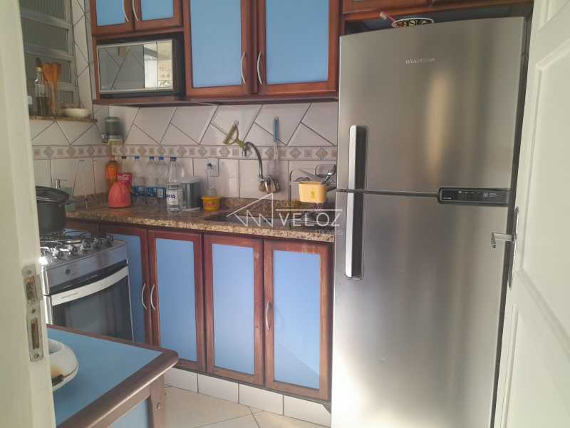 Apartamento à venda com 2 quartos, 56m² - Foto 15