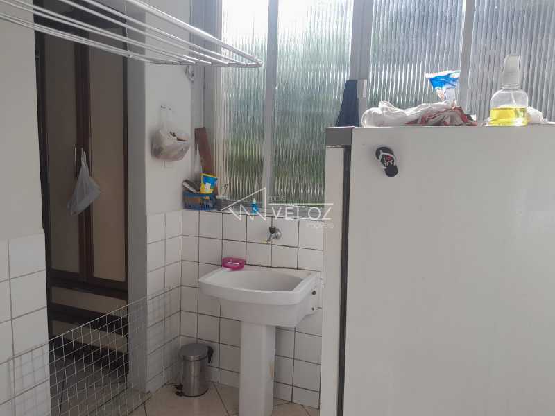 Apartamento à venda com 2 quartos, 56m² - Foto 17