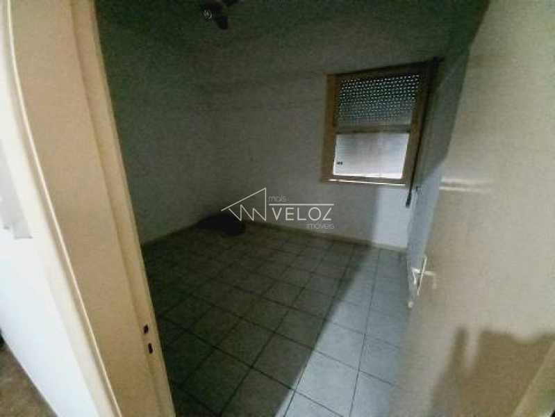 Apartamento à venda com 1 quarto, 59m² - Foto 18