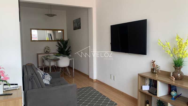 Apartamento à venda com 1 quarto, 48m² - Foto 1