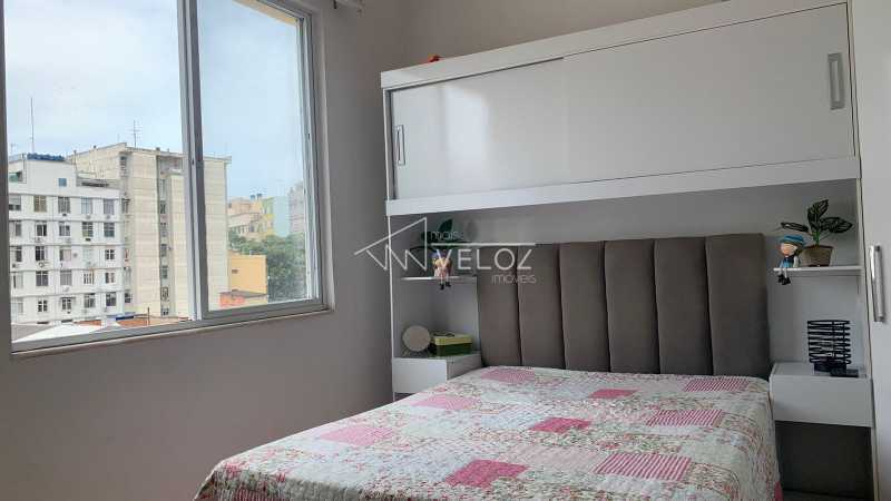 Apartamento à venda com 1 quarto, 48m² - Foto 4