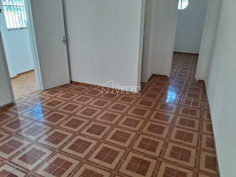 Apartamento à venda com 2 quartos, 42m² - Foto 1